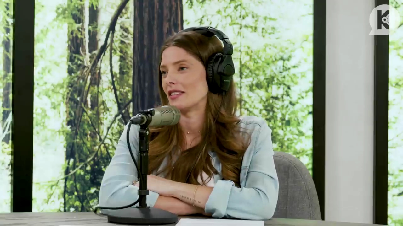 Ashley-Greene-dot-nl_TheTwilightEffect-BreakingDawnPart2-RewatchPart3of3-3907.jpg Ashley-Greene-dot-nl_TheTwilightEffect-BreakingDawnPart2-RewatchPart3of3-3907.jpg