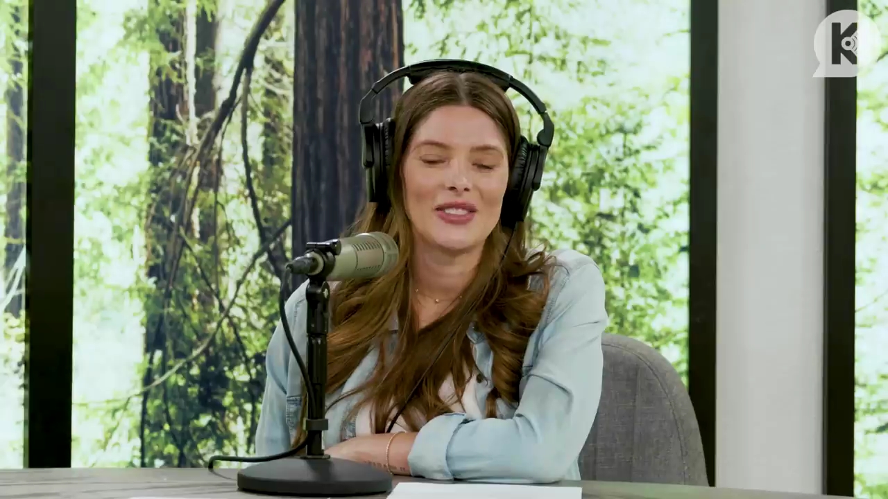 Ashley-Greene-dot-nl_TheTwilightEffect-BreakingDawnPart2-RewatchPart3of3-3928.jpg Ashley-Greene-dot-nl_TheTwilightEffect-BreakingDawnPart2-RewatchPart3of3-3928.jpg