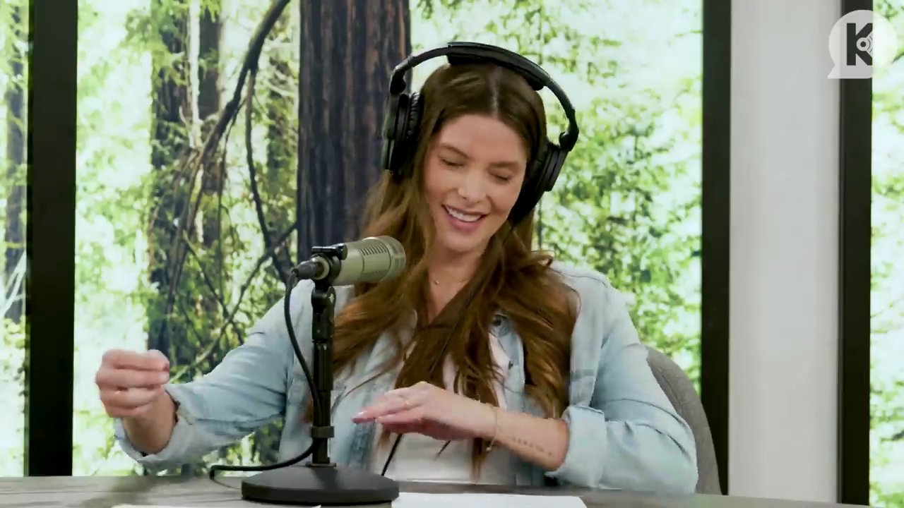 Ashley-Greene-dot-nl_TheTwilightEffect-BreakingDawnPart2-RewatchPart3of3-4209.jpg Ashley-Greene-dot-nl_TheTwilightEffect-BreakingDawnPart2-RewatchPart3of3-4209.jpg