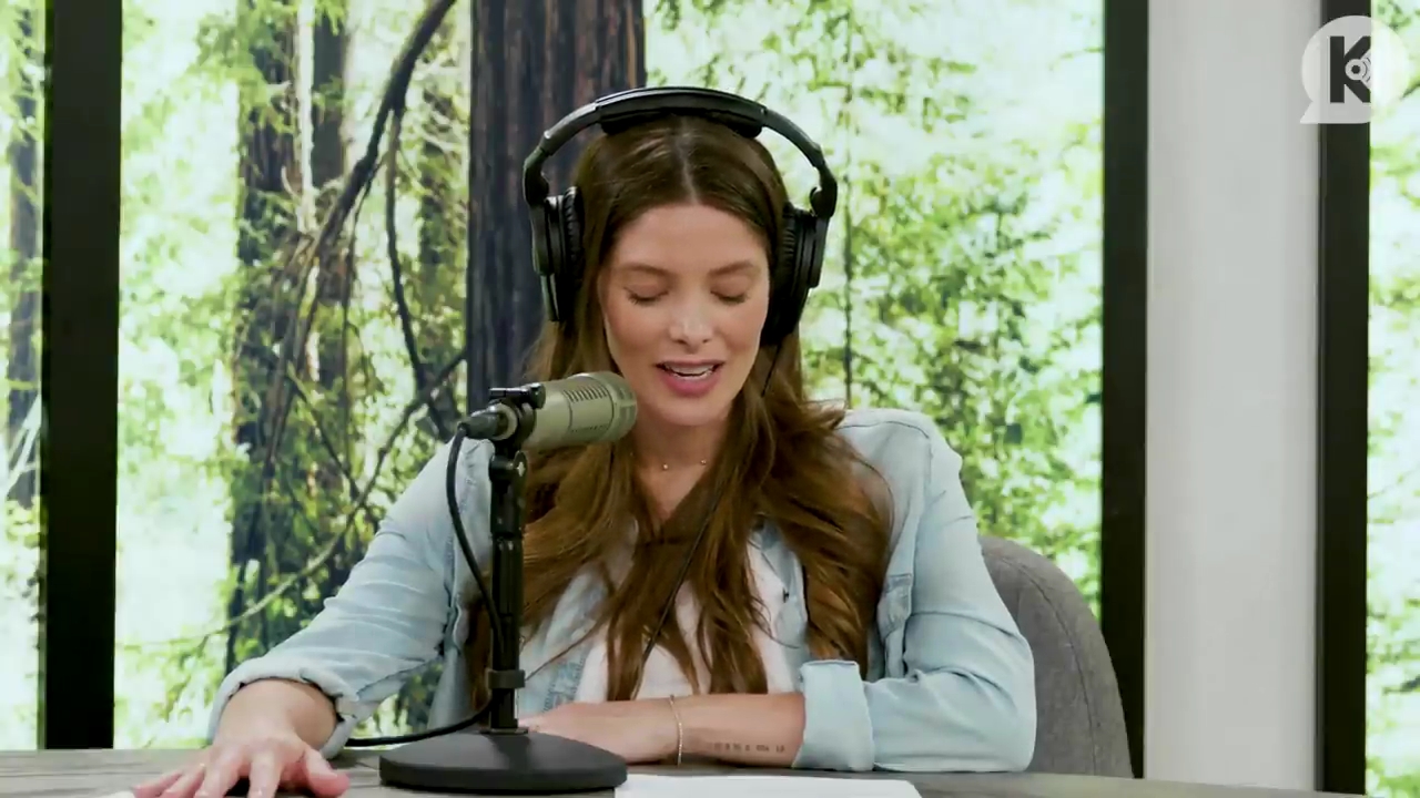 Ashley-Greene-dot-nl_TheTwilightEffect-BreakingDawnPart2-RewatchPart3of3-4219.jpg Ashley-Greene-dot-nl_TheTwilightEffect-BreakingDawnPart2-RewatchPart3of3-4219.jpg