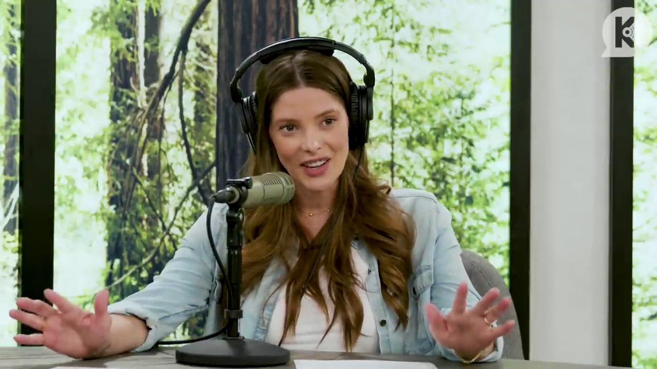 Ashley-Greene-dot-nl_TheTwilightEffect-BreakingDawnPart2-RewatchPart3of3-4229.jpg Ashley-Greene-dot-nl_TheTwilightEffect-BreakingDawnPart2-RewatchPart3of3-4229.jpg