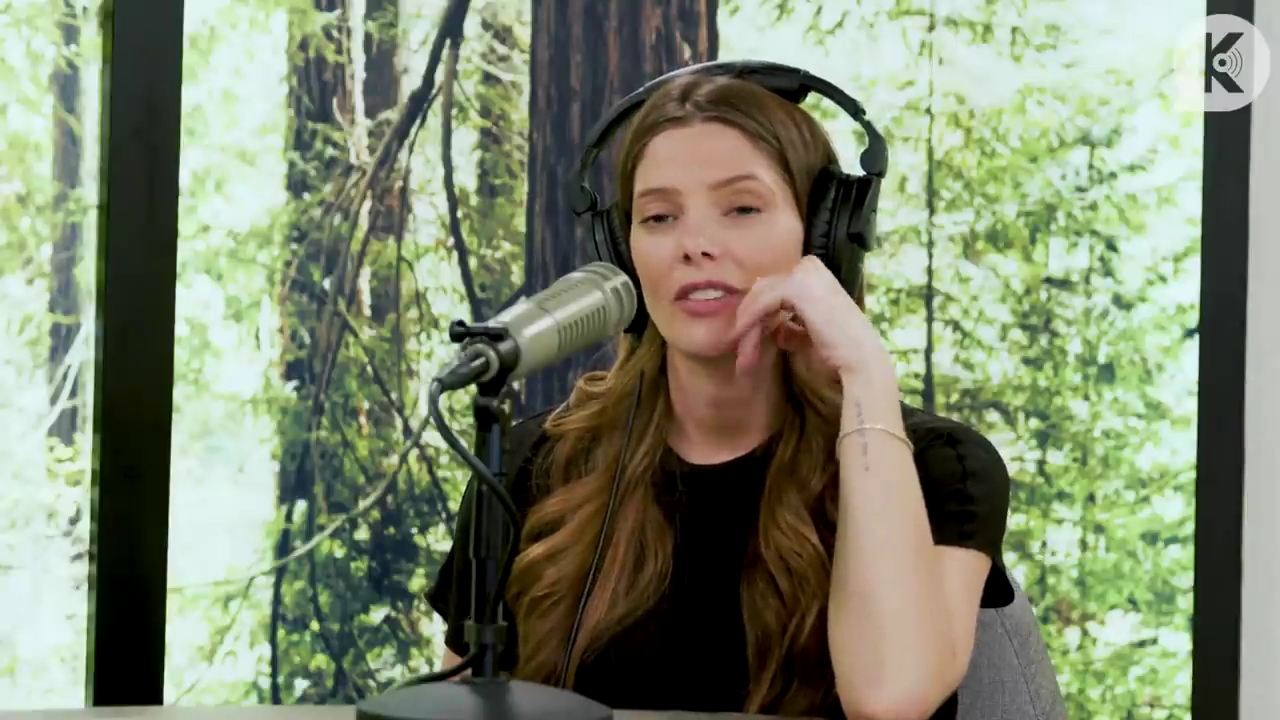 Ashley-Greene-dot-nl_TheTwilightEffect-BreakingDawnPart2-RewatchPart3of3-4769.jpg Ashley-Greene-dot-nl_TheTwilightEffect-BreakingDawnPart2-RewatchPart3of3-4769.jpg