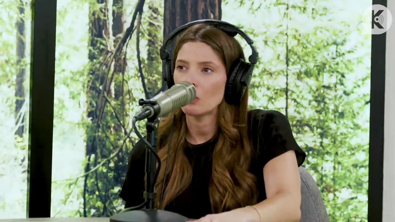 Ashley-Greene-dot-nl_TheTwilightEffect-BreakingDawnPart2-RewatchPart3of3-4781.jpg Ashley-Greene-dot-nl_TheTwilightEffect-BreakingDawnPart2-RewatchPart3of3-4781.jpg