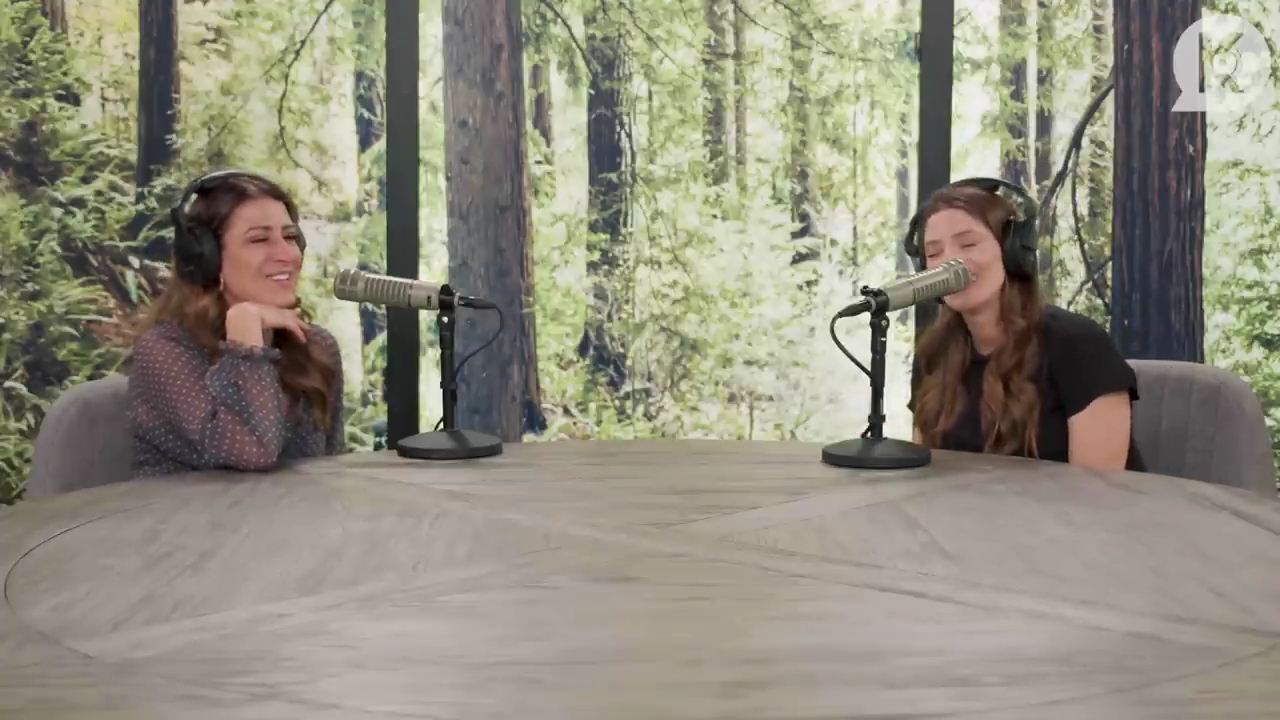Ashley-Greene-dot-nl_TheTwilightEffect-BreakingDawnPart2-RewatchPart3of3-5003.jpg