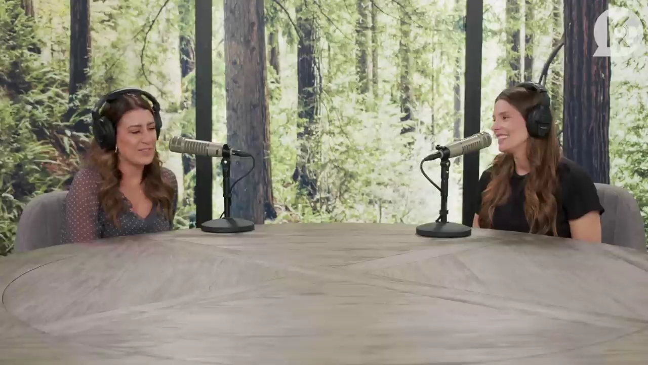 Ashley-Greene-dot-nl_TheTwilightEffect-BreakingDawnPart2-RewatchPart3of3-5081.jpg
