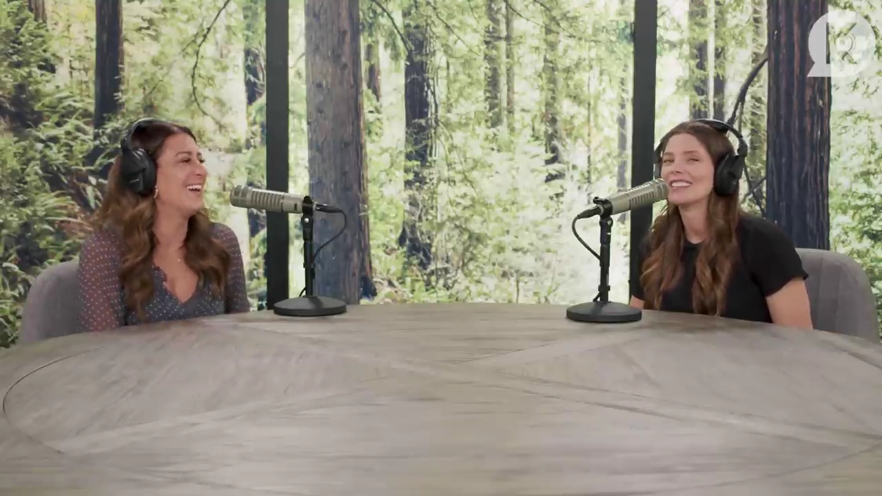 Ashley-Greene-dot-nl_TheTwilightEffect-BreakingDawnPart2-RewatchPart3of3-5117.jpg