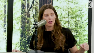 Ashley-Greene-dot-nl_TheTwilightEffect-BreakingDawnPart2-RewatchPart3of3-1266.jpg