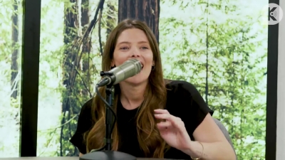 Ashley-Greene-dot-nl_TheTwilightEffect-BreakingDawnPart2-RewatchPart3of3-1291.jpg