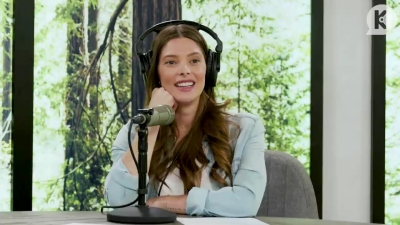 Ashley-Greene-dot-nl_TheTwilightEffect-BreakingDawnPart2-RewatchPart3of3-3547.jpg