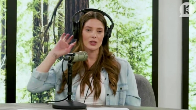 Ashley-Greene-dot-nl_TheTwilightEffect-BreakingDawnPart2-RewatchPart3of3-4251.jpg