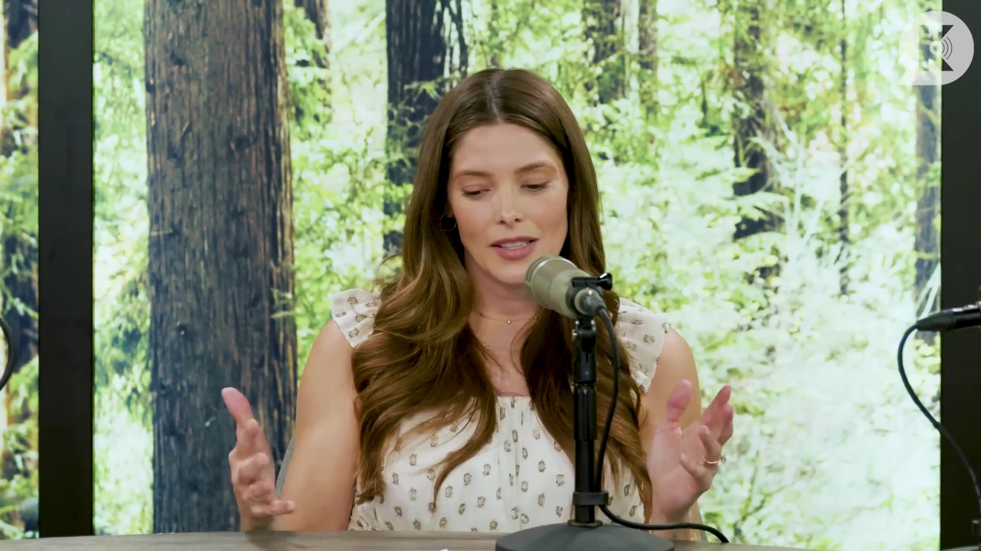 Ashley-Greene-dot-nl_TheTwilightEffect-MackenzieFoy0464.jpg Ashley-Greene-dot-nl_TheTwilightEffect-MackenzieFoy0464.jpg