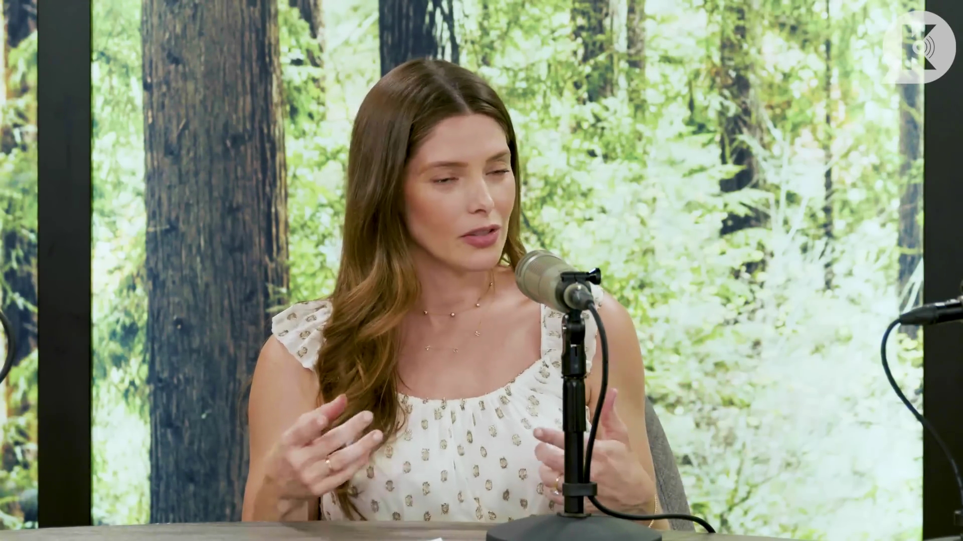 Ashley-Greene-dot-nl_TheTwilightEffect-MackenzieFoy0766.jpg Ashley-Greene-dot-nl_TheTwilightEffect-MackenzieFoy0766.jpg