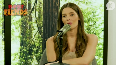 Ashley-Greene-dot-nl_TheTwilightEffect-MackenzieFoy1056.jpg
