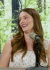 Ashley-Greene-dot-nl_TheTwilightEffect-MackenzieFoy0490.jpg