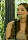 Ashley-Greene-dot-nl_TheTwilightEffect-MackenzieFoy0992.jpg