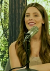 Ashley-Greene-dot-nl_TheTwilightEffect-MackenzieFoy1067.jpg