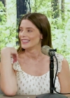 Ashley-Greene-dot-nl_TheTwilightEffect-MackenzieFoy1100.jpg