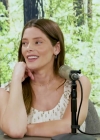 Ashley-Greene-dot-nl_TheTwilightEffect-MackenzieFoy1573.jpg