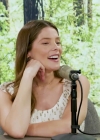 Ashley-Greene-dot-nl_TheTwilightEffect-MackenzieFoy1574.jpg