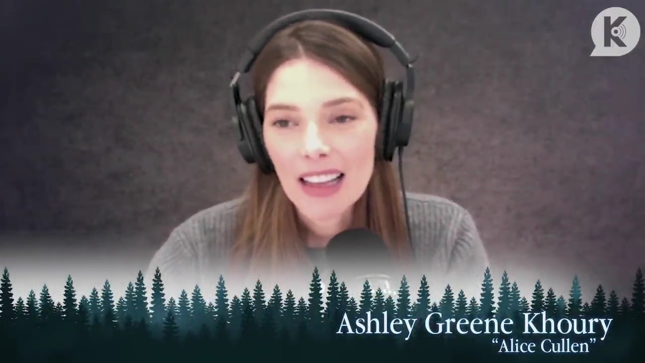 Ashley-Greene-dot-nl_TheTwilightEffect-PeterFacinelliLivestream0031.jpg