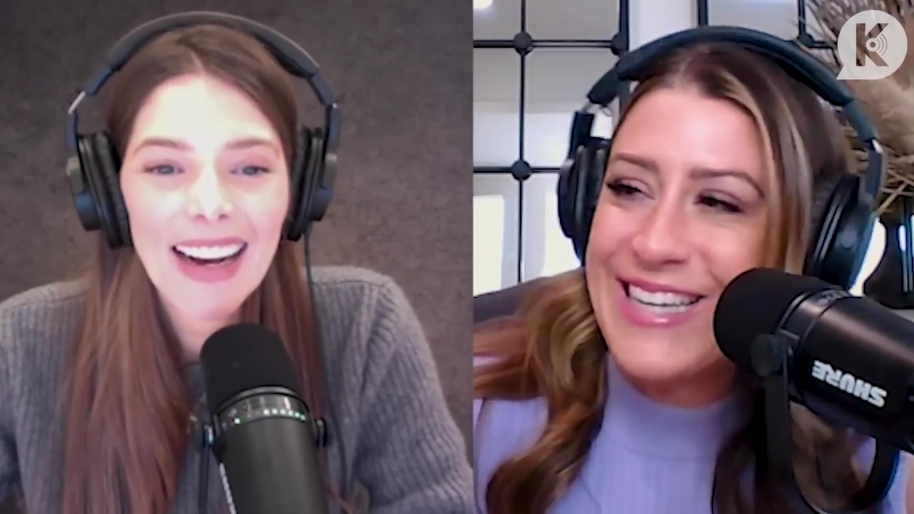 Ashley-Greene-dot-nl_TheTwilightEffect-PeterFacinelliLivestream0099.jpg