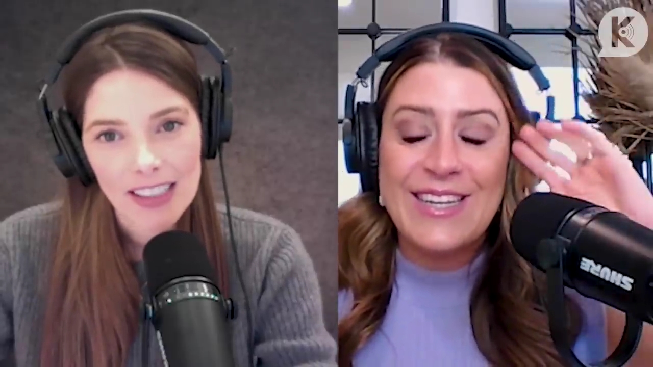 Ashley-Greene-dot-nl_TheTwilightEffect-PeterFacinelliLivestream0122.jpg