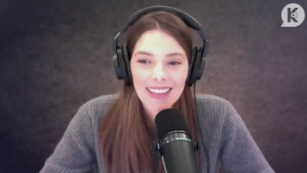 Ashley-Greene-dot-nl_TheTwilightEffect-PeterFacinelliLivestream0398.jpg Ashley-Greene-dot-nl_TheTwilightEffect-PeterFacinelliLivestream0398.jpg