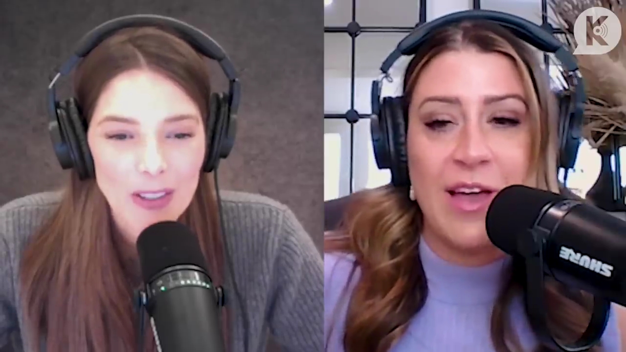 Ashley-Greene-dot-nl_TheTwilightEffect-PeterFacinelliLivestream0402.jpg Ashley-Greene-dot-nl_TheTwilightEffect-PeterFacinelliLivestream0402.jpg