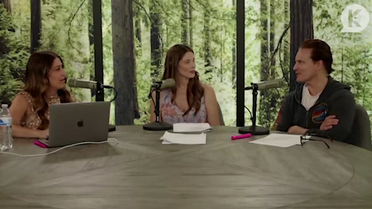 Ashley-Greene-dot-nl_TheTwilightEffect-PeterFacinelliLivestream0581.jpg