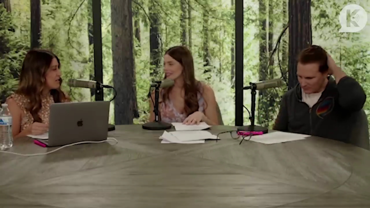 Ashley-Greene-dot-nl_TheTwilightEffect-PeterFacinelliLivestream0653.jpg Ashley-Greene-dot-nl_TheTwilightEffect-PeterFacinelliLivestream0653.jpg