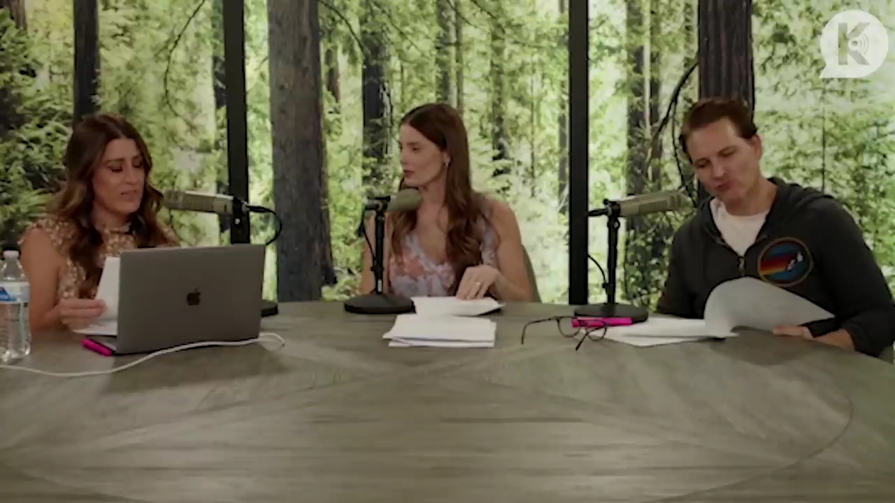 Ashley-Greene-dot-nl_TheTwilightEffect-PeterFacinelliLivestream0695.jpg