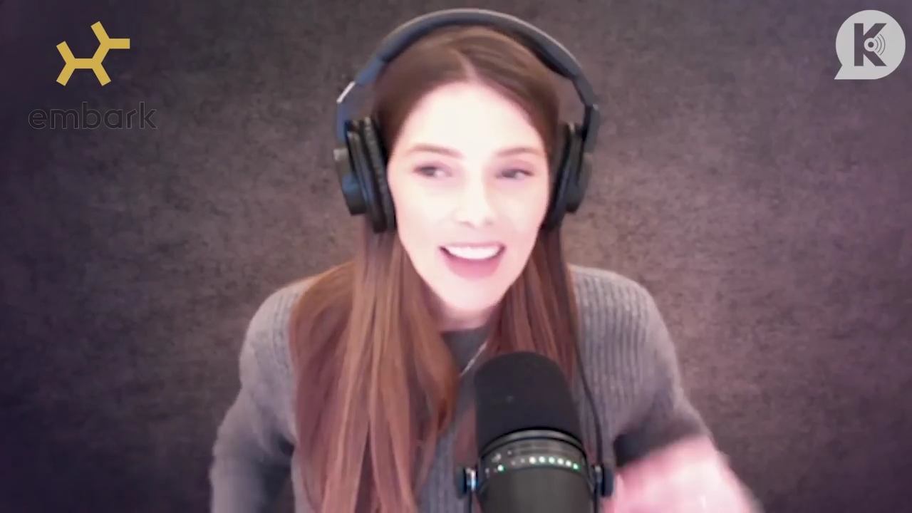 Ashley-Greene-dot-nl_TheTwilightEffect-PeterFacinelliLivestream0766.jpg