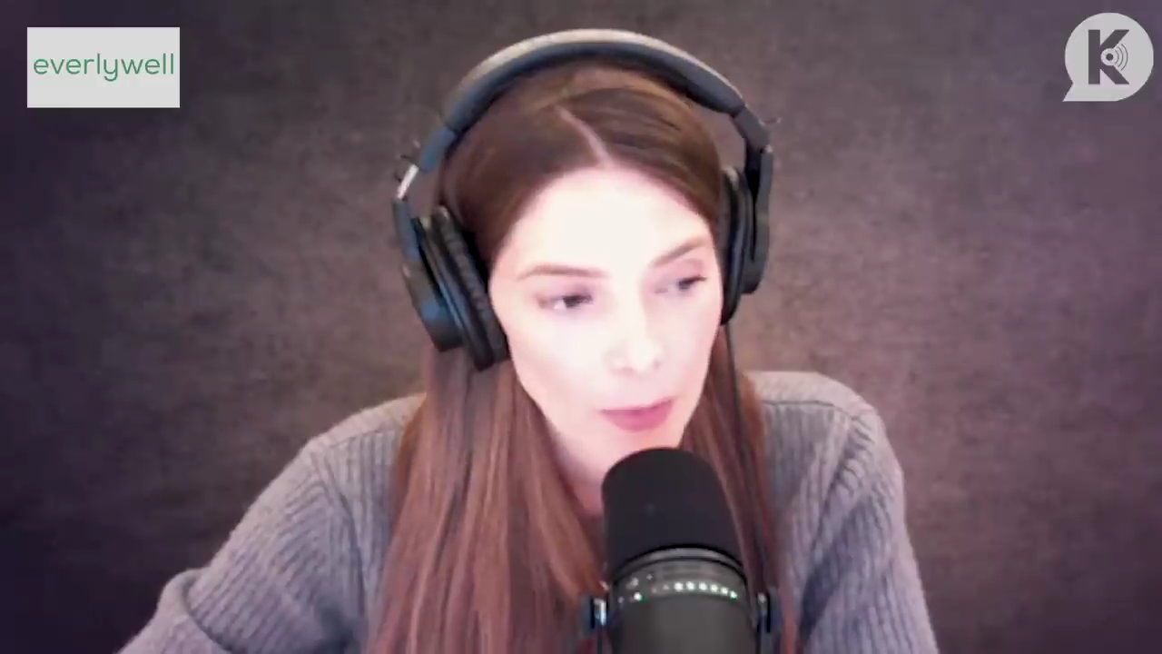 Ashley-Greene-dot-nl_TheTwilightEffect-PeterFacinelliLivestream0938.jpg Ashley-Greene-dot-nl_TheTwilightEffect-PeterFacinelliLivestream0938.jpg