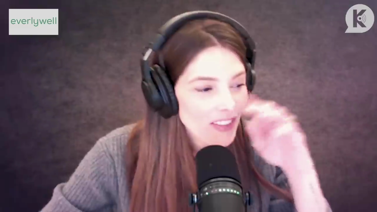 Ashley-Greene-dot-nl_TheTwilightEffect-PeterFacinelliLivestream0952.jpg Ashley-Greene-dot-nl_TheTwilightEffect-PeterFacinelliLivestream0952.jpg