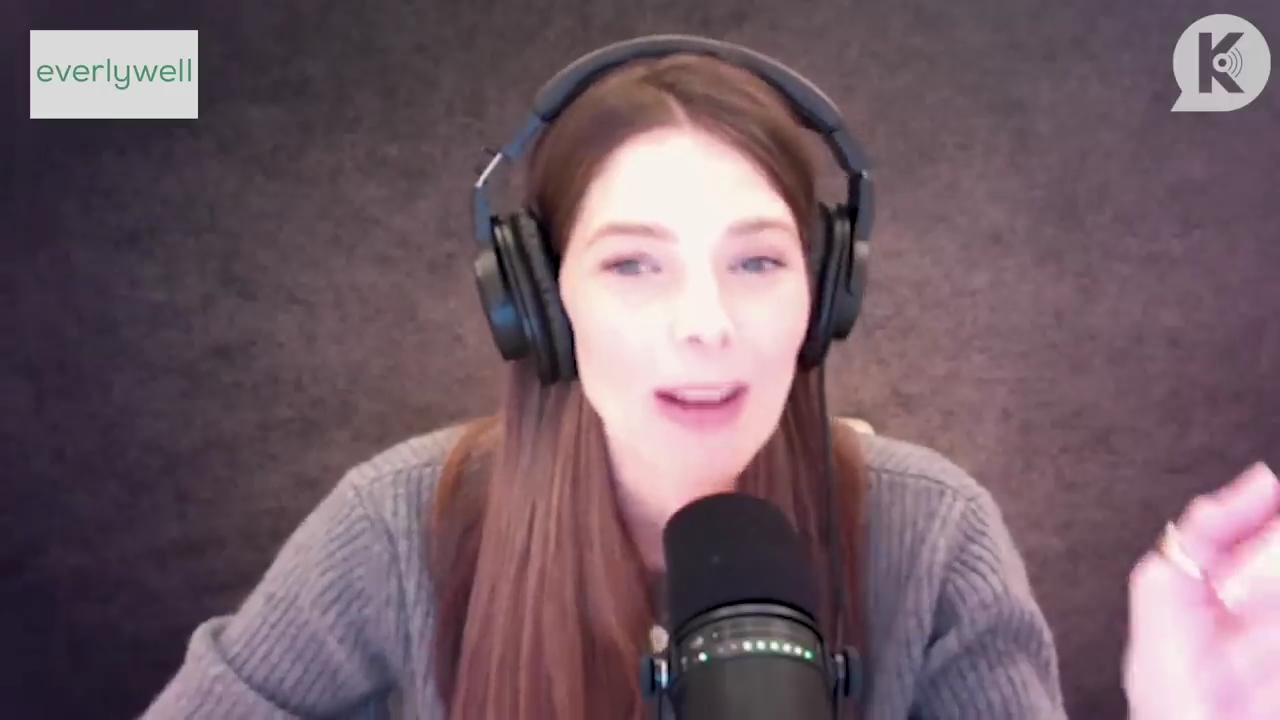 Ashley-Greene-dot-nl_TheTwilightEffect-PeterFacinelliLivestream0988.jpg