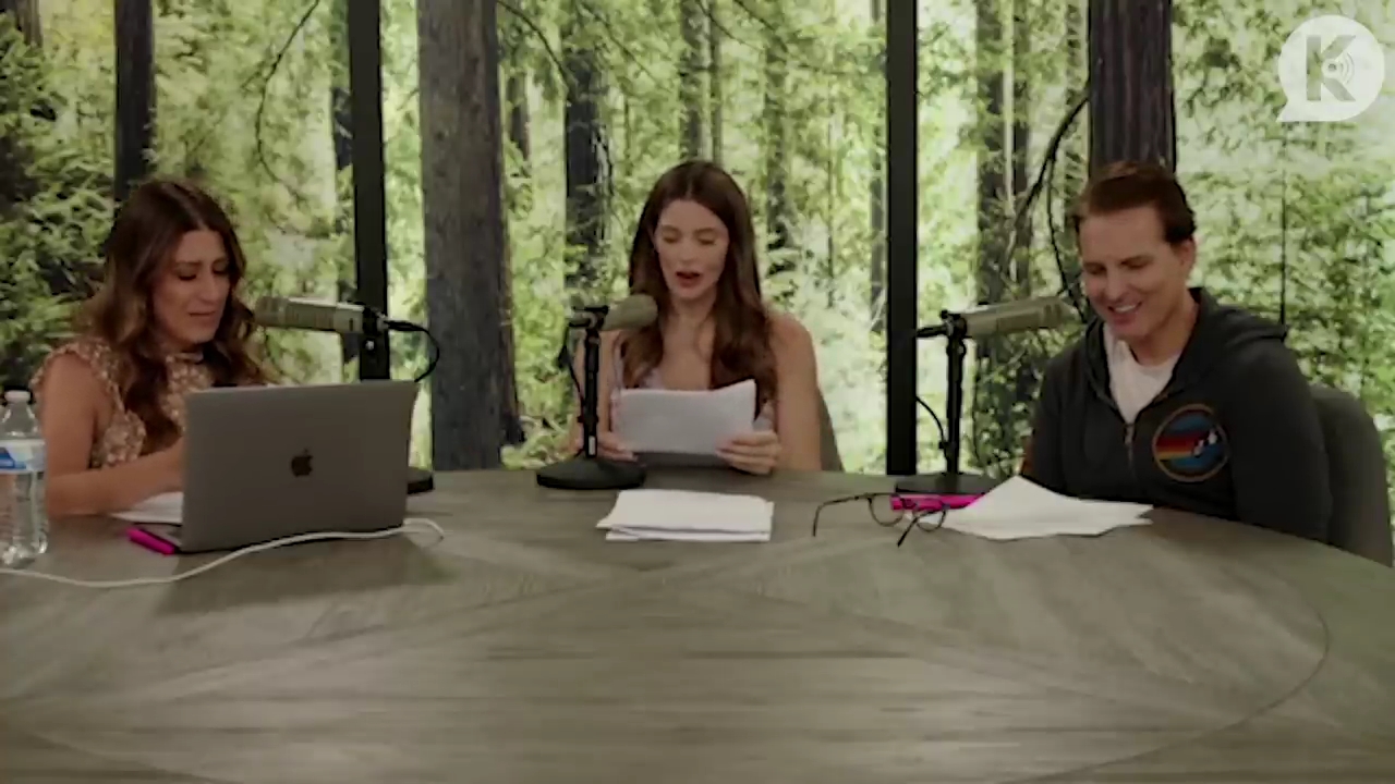 Ashley-Greene-dot-nl_TheTwilightEffect-PeterFacinelliLivestream1033.jpg Ashley-Greene-dot-nl_TheTwilightEffect-PeterFacinelliLivestream1033.jpg