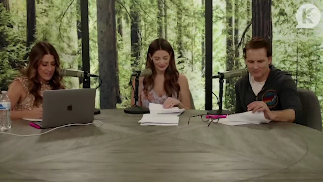 Ashley-Greene-dot-nl_TheTwilightEffect-PeterFacinelliLivestream1097.jpg Ashley-Greene-dot-nl_TheTwilightEffect-PeterFacinelliLivestream1097.jpg