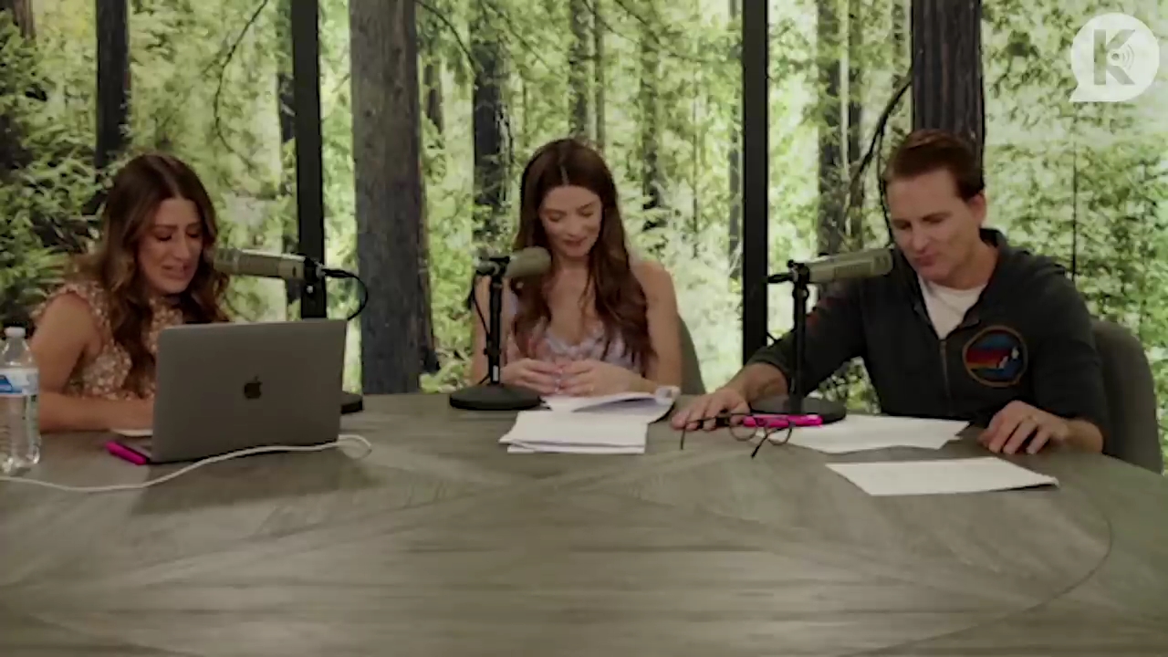 Ashley-Greene-dot-nl_TheTwilightEffect-PeterFacinelliLivestream1135.jpg Ashley-Greene-dot-nl_TheTwilightEffect-PeterFacinelliLivestream1135.jpg