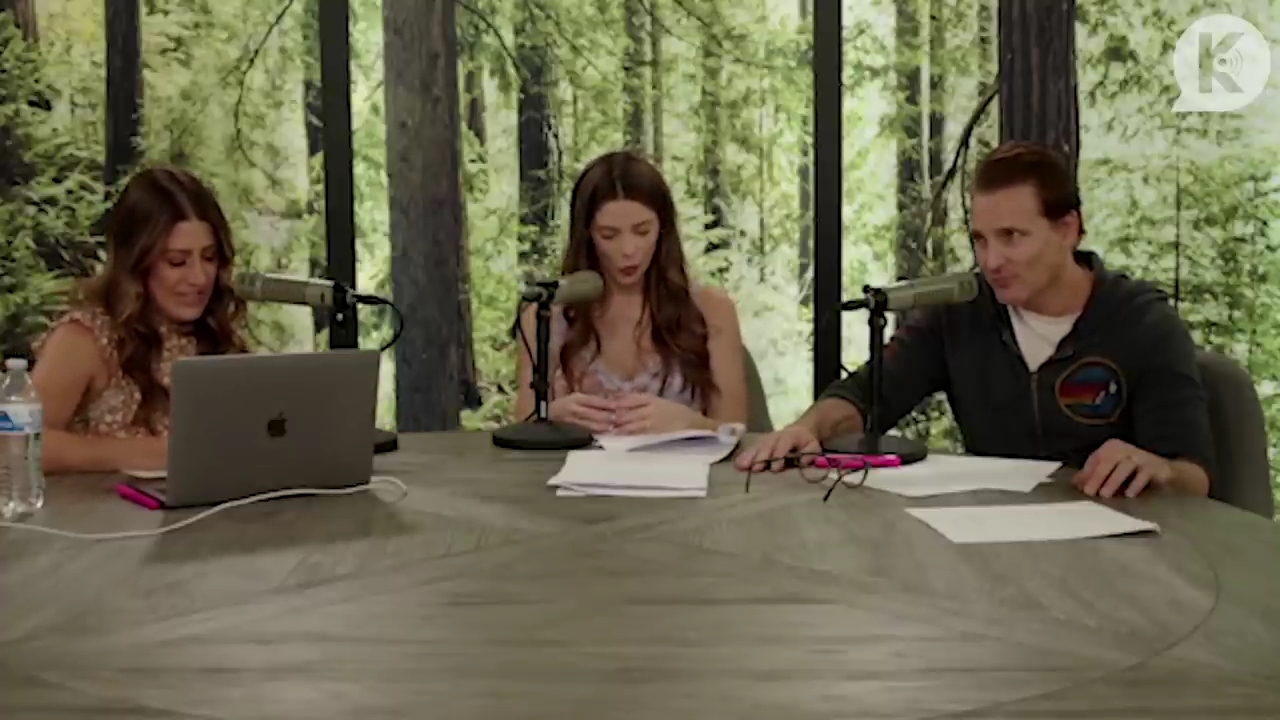 Ashley-Greene-dot-nl_TheTwilightEffect-PeterFacinelliLivestream1136.jpg Ashley-Greene-dot-nl_TheTwilightEffect-PeterFacinelliLivestream1136.jpg