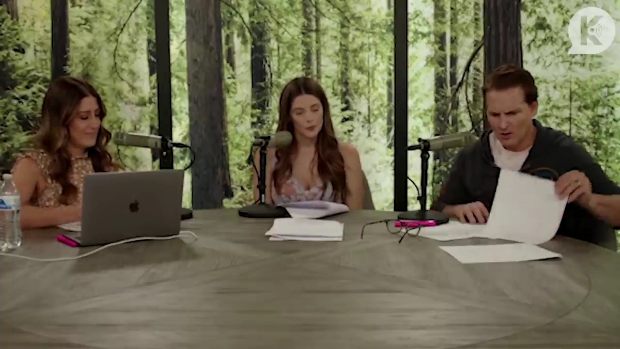 Ashley-Greene-dot-nl_TheTwilightEffect-PeterFacinelliLivestream1162.jpg Ashley-Greene-dot-nl_TheTwilightEffect-PeterFacinelliLivestream1162.jpg