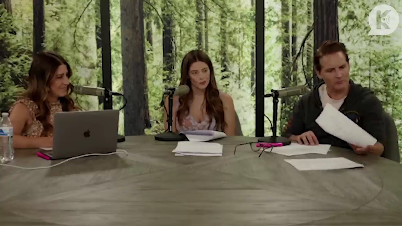 Ashley-Greene-dot-nl_TheTwilightEffect-PeterFacinelliLivestream1164.jpg Ashley-Greene-dot-nl_TheTwilightEffect-PeterFacinelliLivestream1164.jpg