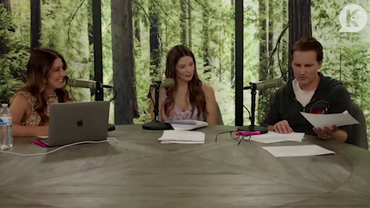 Ashley-Greene-dot-nl_TheTwilightEffect-PeterFacinelliLivestream1168.jpg Ashley-Greene-dot-nl_TheTwilightEffect-PeterFacinelliLivestream1168.jpg