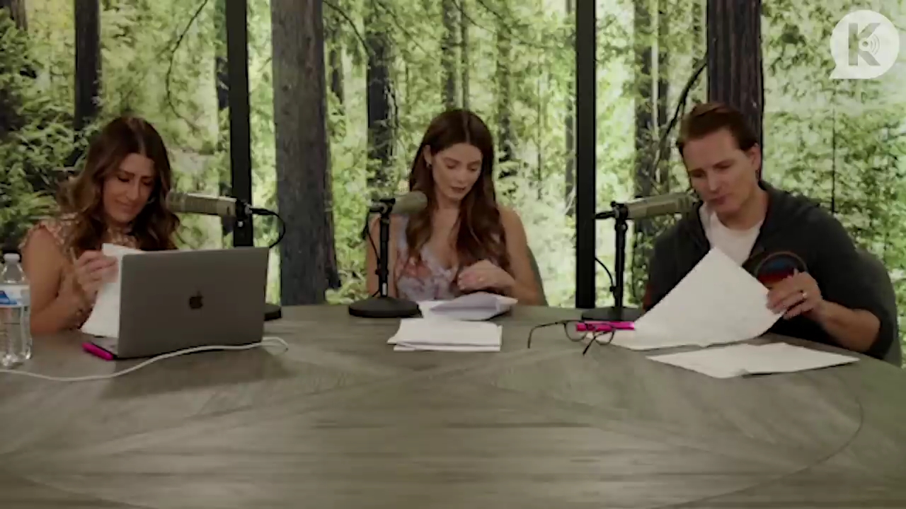 Ashley-Greene-dot-nl_TheTwilightEffect-PeterFacinelliLivestream1262.jpg Ashley-Greene-dot-nl_TheTwilightEffect-PeterFacinelliLivestream1262.jpg