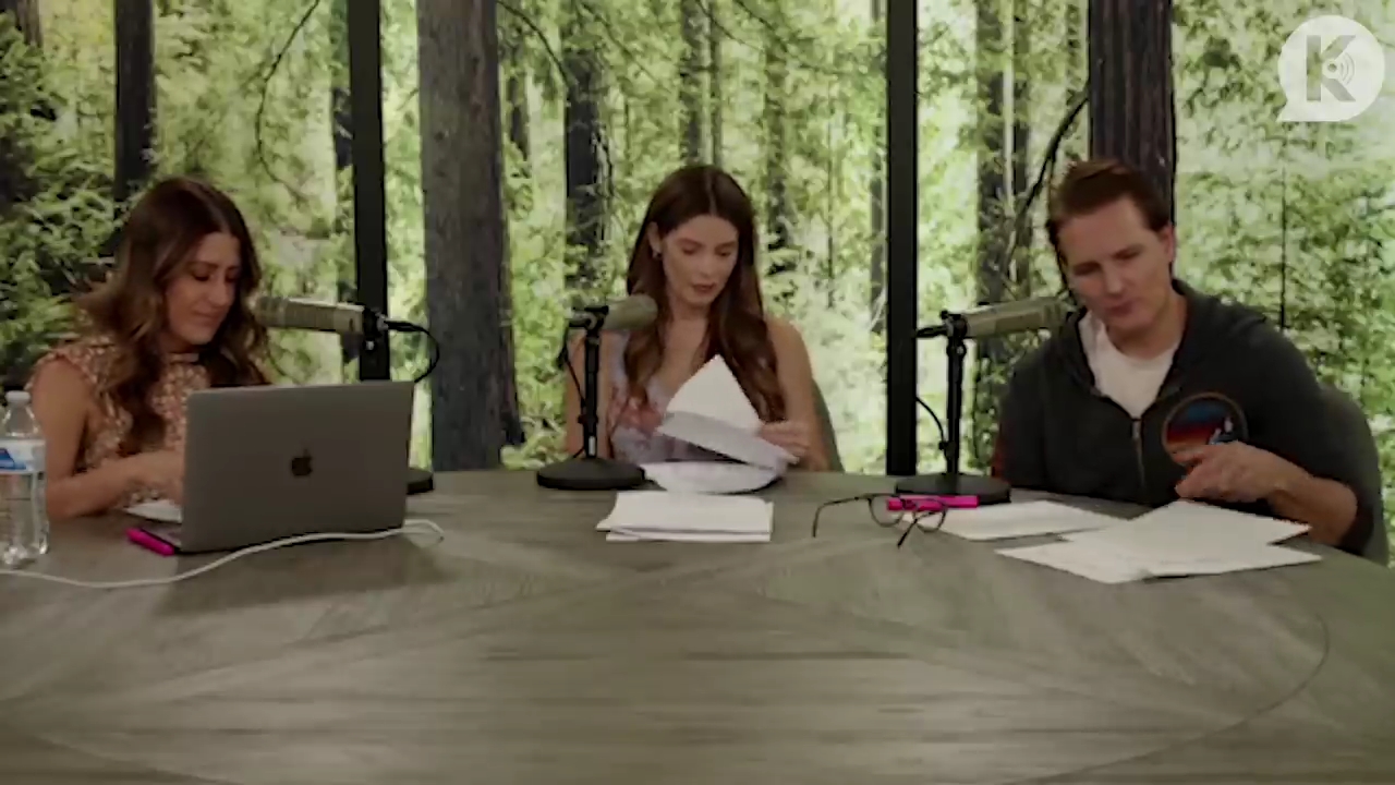 Ashley-Greene-dot-nl_TheTwilightEffect-PeterFacinelliLivestream1263.jpg Ashley-Greene-dot-nl_TheTwilightEffect-PeterFacinelliLivestream1263.jpg