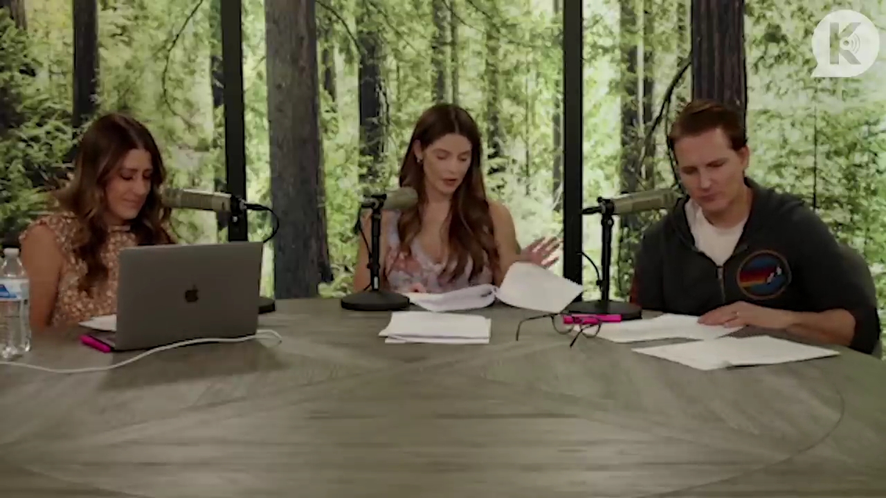 Ashley-Greene-dot-nl_TheTwilightEffect-PeterFacinelliLivestream1264.jpg Ashley-Greene-dot-nl_TheTwilightEffect-PeterFacinelliLivestream1264.jpg