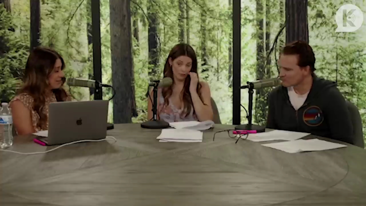 Ashley-Greene-dot-nl_TheTwilightEffect-PeterFacinelliLivestream1270.jpg Ashley-Greene-dot-nl_TheTwilightEffect-PeterFacinelliLivestream1270.jpg