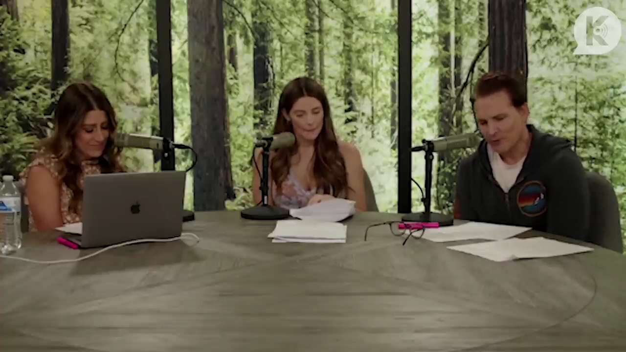 Ashley-Greene-dot-nl_TheTwilightEffect-PeterFacinelliLivestream1280.jpg Ashley-Greene-dot-nl_TheTwilightEffect-PeterFacinelliLivestream1280.jpg