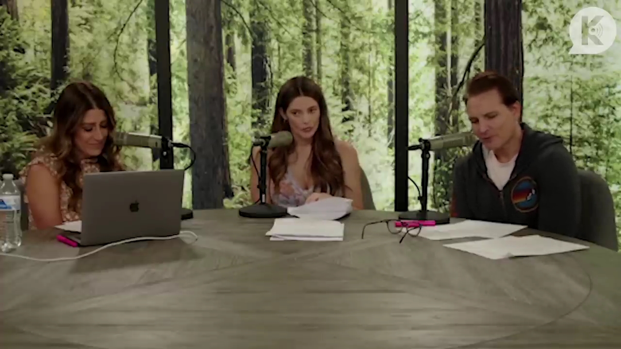 Ashley-Greene-dot-nl_TheTwilightEffect-PeterFacinelliLivestream1281.jpg Ashley-Greene-dot-nl_TheTwilightEffect-PeterFacinelliLivestream1281.jpg