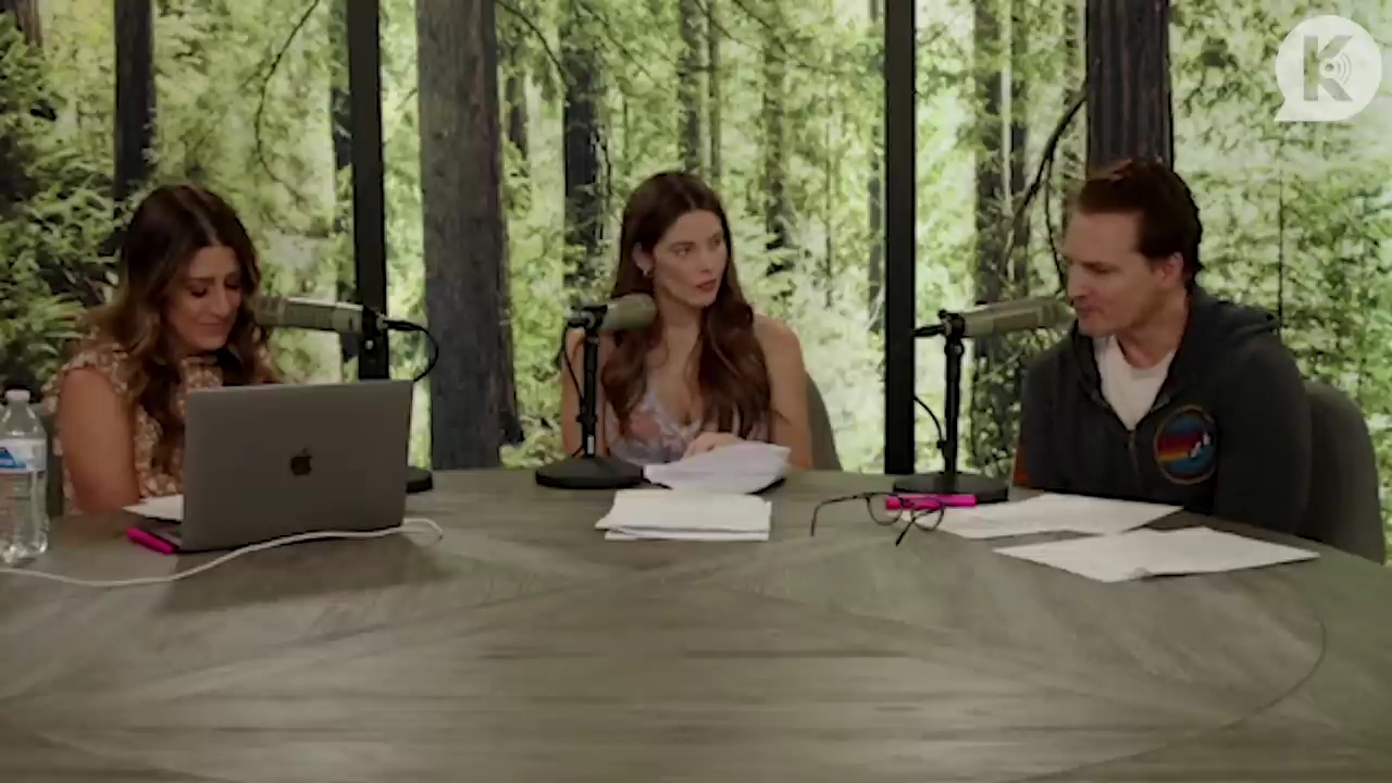 Ashley-Greene-dot-nl_TheTwilightEffect-PeterFacinelliLivestream1282.jpg Ashley-Greene-dot-nl_TheTwilightEffect-PeterFacinelliLivestream1282.jpg