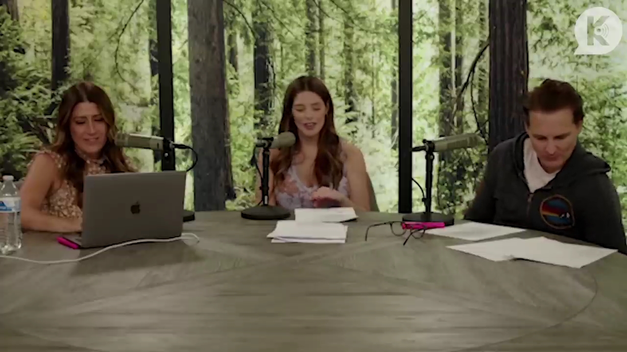 Ashley-Greene-dot-nl_TheTwilightEffect-PeterFacinelliLivestream1366.jpg Ashley-Greene-dot-nl_TheTwilightEffect-PeterFacinelliLivestream1366.jpg